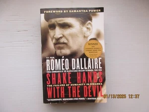 Shake Hands with the Devil by Romeo Dallaire (2005) - Picture 1 of 2