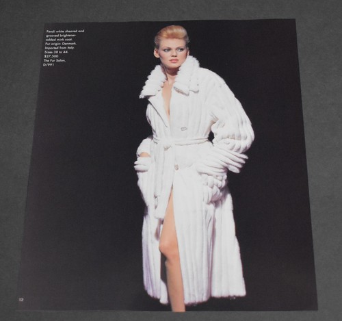 1998 Stampa Pubblicità Sexy Moda Gambe Lunghe Lady Bionda Fendi Pelliccia Cappotto Femminile Bellezza