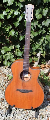 BROMO Gitarre Tahoma Series Auditorium Form mit Cutaway + mit Tonabnehmer  *NEU* - Bild 1 von 4