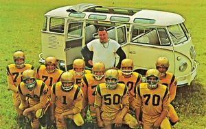 Volkswagen Van Fußball Spieler Van - Monddach 1961 Postkarte - Bild 1 von 2