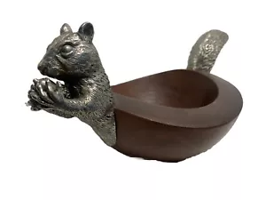 Vagabond House Mango Wood Nut Bowl Pewter Squirrel Head & Tail W5.5”L10”Serving - Picture 1 of 7