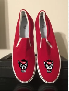 NC State Wolfpack Basketball Team Casual Shoes Men's Size 10 Red Slip On Comfort - Picture 1 of 6
