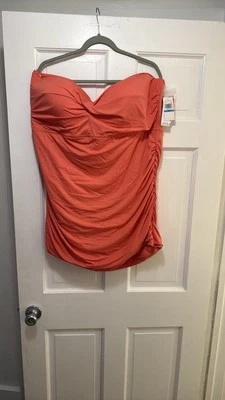 Women's Swimsuit Jantzen Size 28W - Image 1 of 3