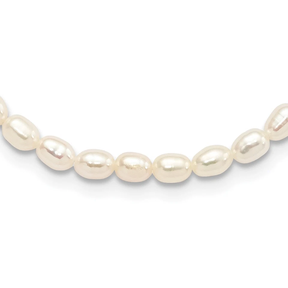 Collar de perlas cultivadas de agua dulce de arroz blanco de 4-5 mm de plata de ley Foto 1 de 1