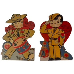 Vintage 1942 WWII Soldiers GIs Pair Of Valentines Day Cards USA Easel Back 9" - Picture 1 of 14
