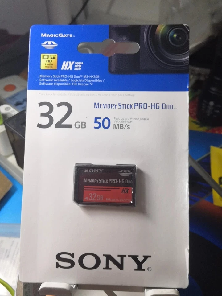 Brand New 32GB Sony  Memory Stick Pro-HG DUO Card  50MB/s Made in Japan MS-HX32B - Image 1 of 2