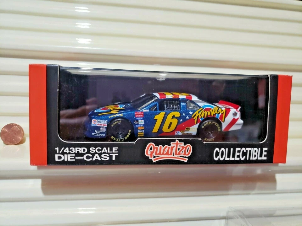 Quartzo 2028 TED MUSGRAVE #16 CANAL FAMILIAR Ford Thunderbird Nuevo en C9 Caja Como Nueva Foto 1 de 4