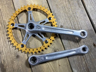 JUEGO DE BIELAS OLD SCHOOL BMX MX SUGINO 171mm MANIVELA 44T ORO SUGINO PLATO Foto 1 de 4