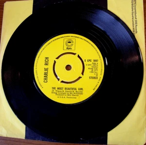 Charlie Rich - The Most Beautiful Girl - 7" Vinyl - 1st Pressing - Excellent - Picture 1 of 2