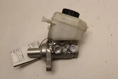 2017-2020 BMW 430I XDRIVE F33 POWER BRAKE MASTER CYLINDER W/ TANK OEM - Image 1 of 4