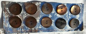 Shell Buttons Set of 10 18mm Grey/Amber Carded Vintage