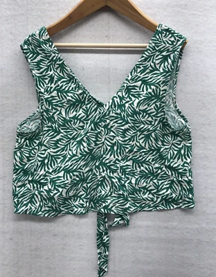 Blusa Top Shop 10 Abierta Corbata Espalda Hoja Verde Cuello en V Sin Mangas Recortada Cuello en V Foto 1 de 4
