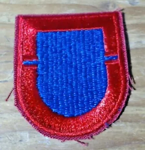 EDICIÓN ORIGINAL HECHA EN EE. UU. 1ER BTN 505O REGIMIENTO DE PARACAÍDAS BOINA FLASH INSIGNIA DEL EJÉRCITO - Imagen 1 de 1