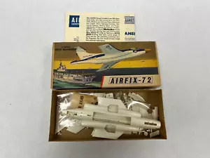 Airfix Kit 384 Blackburn NA39 Buccaneer 1:72 (pre-owned) - Picture 1 of 1