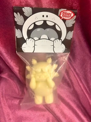 Grape Brain Rocky Uper Makaroni Soft Vinyl Fluorescent Original Figure New - Image 1 of 2