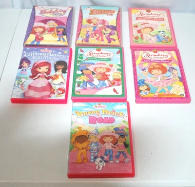 7 Strawberry short Cake DVDS Berry Merry Christmas/The Glimmerberry Ball & More. - Image 1 of 4