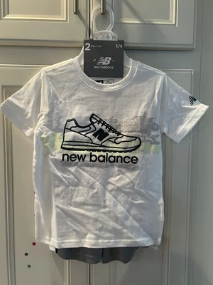 Juego Corto New Balance Boys Performance 2 Piezas, Blanco, Talla 5-6, Nuevo Con Etiquetas Foto 1 de 4