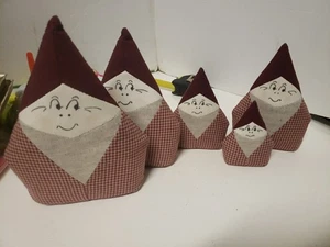 4 Gnomi Babbo Natale - Foto 1 di 17