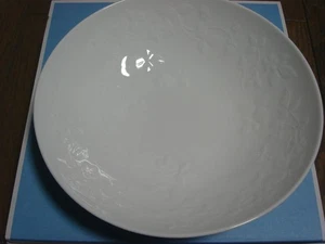 Wedgwood Wild Strawberry Bowl Deep Plate White - Picture 1 of 2