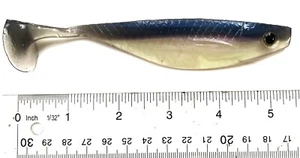 Artificial Soft Bait Paddle Tail Lure Purple-Blue/Clear 5-1/2" Three Packs of 4 - Picture 1 of 4
