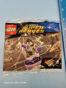 Neu versiegelt 2016 LEGO DC Universum Legion der Superhelden COSMIC BOY (30604) - Bild 1 von 3