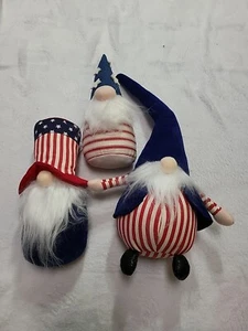 Gnomi Patriottici Rosso Bianco e Blu Stelle e Strisce Nuovo Set di 3Patriottici Rosso... - Foto 1 di 5