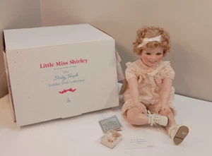 Danbury Mint Little Miss Shirley Uranium Green Eyes - Picture 1 of 8
