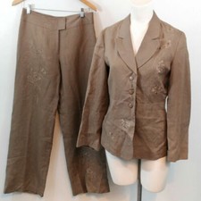 70 vestidos de novia con pantalón: ¡para mujeres con carácter!