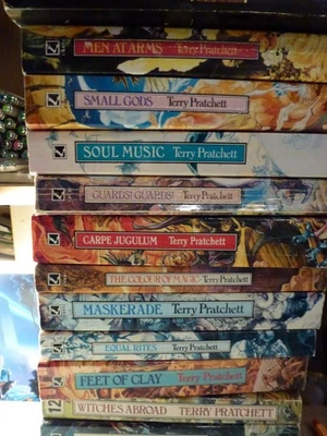 Terry Pratchett  14 book bundle  Discworld series Corgi Books  1990 - image 1 of 4