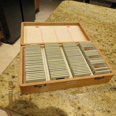 Vintage Wooden 100 + Slide Storage case 27 x 16 cm  box vgc box 1 with slides. - Image 1 of 3