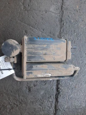 07 08 09 10 11 12 13 14 15 16 17 Chevrolet Traverse bote de vapor de combustible 15136019 Foto 1 de 4