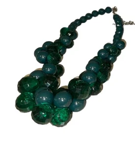 NEW Vintage Necklace Green Solid Clear Lucite Bubble Beaded Adjustable Fashion - Picture 1 of 2