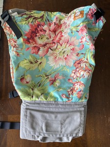 tula floral carrier