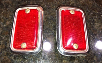 1982 1983 1984 1985 TOYOTA CELICA GT TWO INTERIOR DOOR COURTESY LIGHT RED CHROME Foto 1 de 4