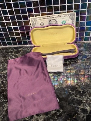 GUCCI Auténtico Estuche para Gafas de Sol Duro Púrpura Terciopelo Clamshell + Accesorios Foto 1 de 4