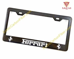 Marco de placa de fibra de carbono Ferrari texto blanco con caballos blancos en 1x1 brillo real - Imagen 1 de 1