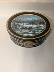Vintage Currier & Ives 10" Cookie Tin Evening Winter Scene VGC FREE SHIPPING  - Picture 1 of 8