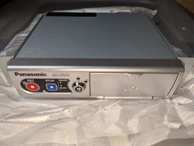 Grabadora de video tarjeta de memoria Panasonic Toughbook Arbitrator AG-CPD15P Foto 1 de 4