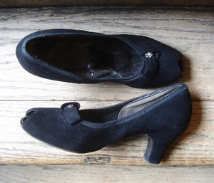 Vintage 1940's Black Suede Shoes with Peep Toes/Size 8 - Picture 1 of 10