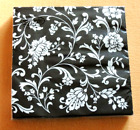 1 PACKUNG 20 Servietten Schwarz wei Muster Blumen Ornamente Black WHITE floral
