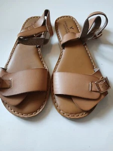 Sandalias planas de cuero marrón con tiras American Eagle para mujer talla US 9 - Imagen 1 de 5