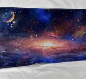 Alfombrilla de ratón para juegos alfombrilla de teclado de escritorio Galaxy Space de gran tamaño computadora de escritorio 31x12 - Imagen 1 de 9