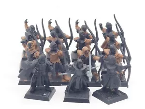 GW WARHAMMER BRETONNIAN PEASANT BOWMEN X 15. TEILBEMALT. Blau 975 - Bild 1 von 4