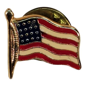 American Flag Waving Lapel Pin Gold Tone USA - Picture 1 of 3