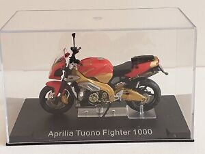 Moto altaya 1/24 ,  Aprilia Tuono Fighter 1000