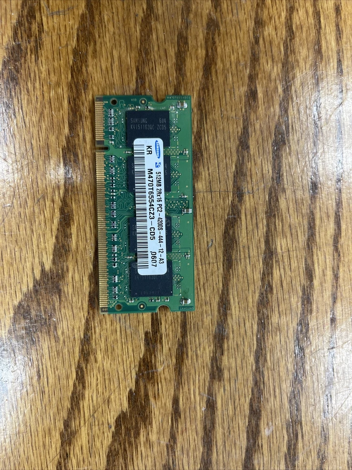 Samsung 512 MB SO-DIMM 533 MHz DDR2 Memory (M470T6554CZ3CD5) - Image 1 of 2
