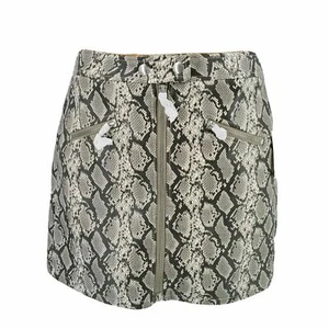 BLANKNYC Womens Break Away Vegan Mini Skirt Faux Snakeskin Pockets Size 25 - Picture 1 of 7