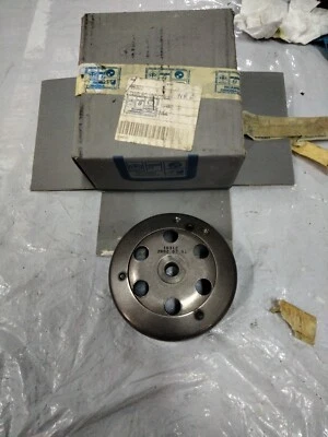 Piaggio Gilera Campana Frizione Originale Cod .289933 - Immagine 1 di 4