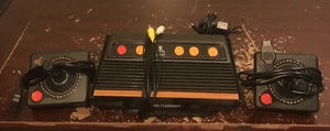 atari flashback classic game console w/ built in games & 2 controllers - Picture 1 of 20
