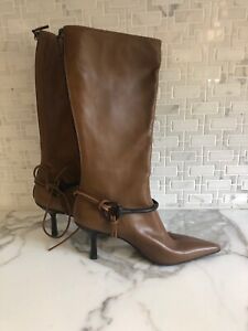 New authentic Gucci Brown Italian Leather Back Zip Boots Womans 4.5.